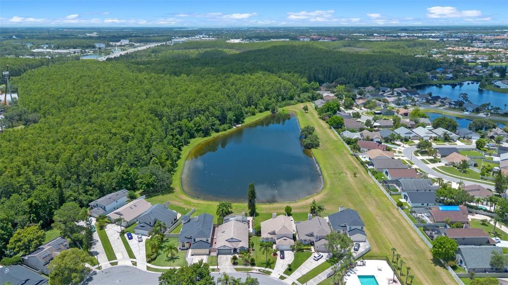 Image 42 of property listing at 14566 QUAIL TRAIL CIRCLE, Orlando, FL 32837