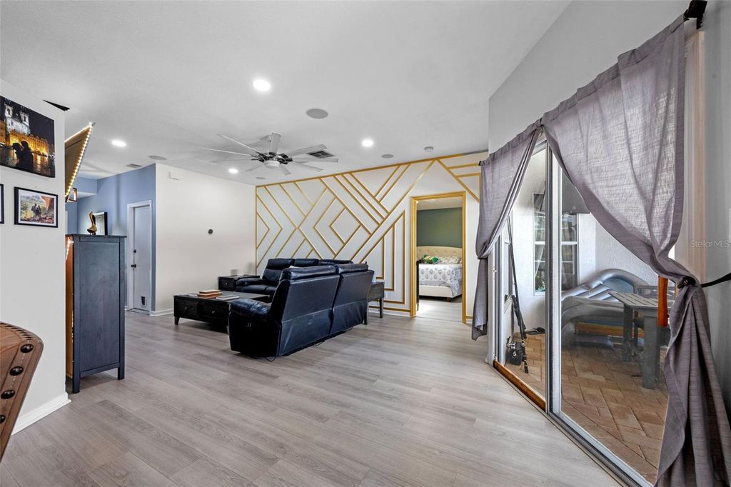 Image 10 of property listing at 14566 QUAIL TRAIL CIRCLE, Orlando, FL 32837