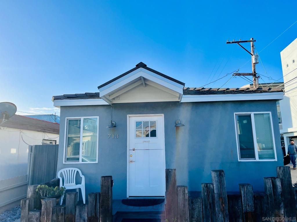713 San Jose Pl, San Diego, CA 92109 — photo 3