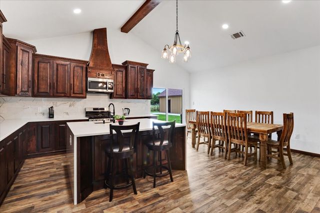 4248 N Fm 273, Ivanhoe, TX 75447