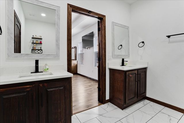 4248 N Fm 273, Ivanhoe, TX 75447