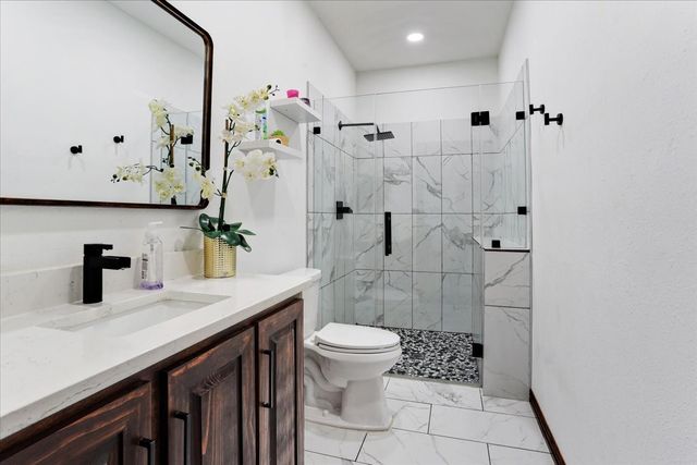4248 N Fm 273, Ivanhoe, TX 75447
