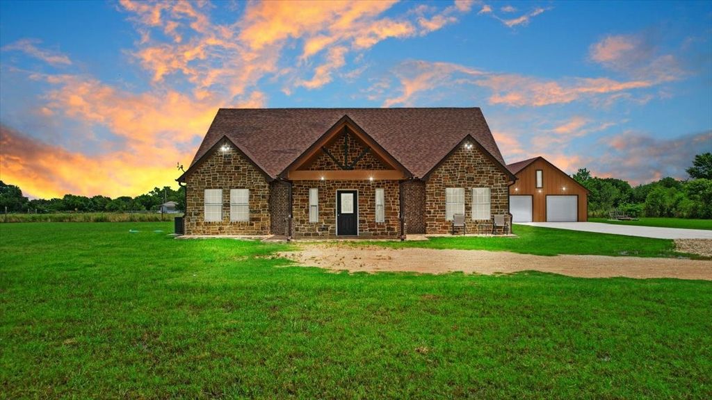 4248 N Fm 273, Ivanhoe, TX 75447