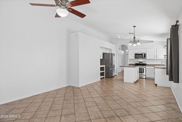 7415 E LOBO Avenue, Mesa, AZ 85209