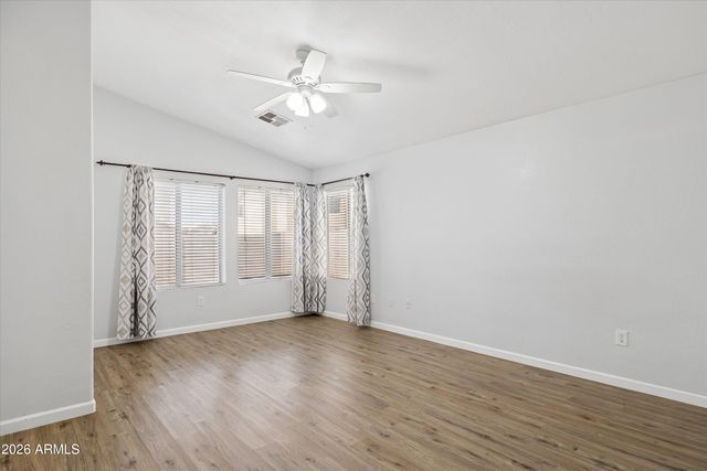 7415 E LOBO Avenue, Mesa, AZ 85209