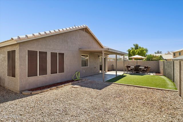 7415 E LOBO Avenue, Mesa, AZ 85209