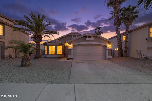 7415 E LOBO Avenue, Mesa, AZ 85209