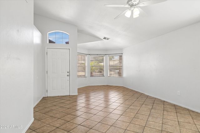 7415 E LOBO Avenue, Mesa, AZ 85209