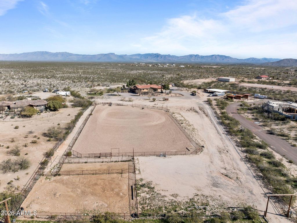 35085 S TURTLE CREEK Road, Wickenburg, AZ 85390 — photo 4
