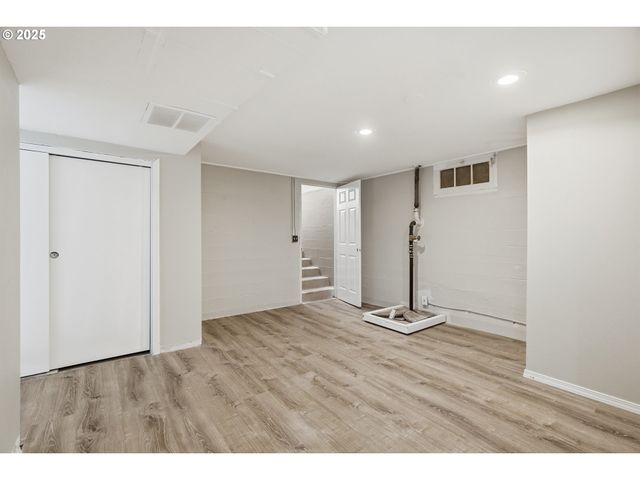 2308 Ne 51ST St, Vancouver, WA 98663