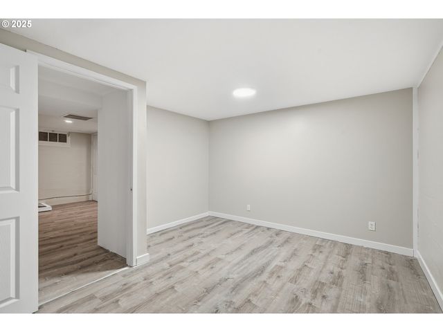 2308 Ne 51ST St, Vancouver, WA 98663