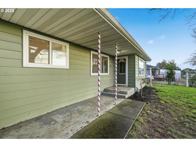 2308 Ne 51ST St, Vancouver, WA 98663