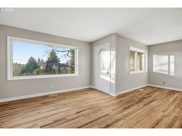 2308 Ne 51ST St, Vancouver, WA 98663