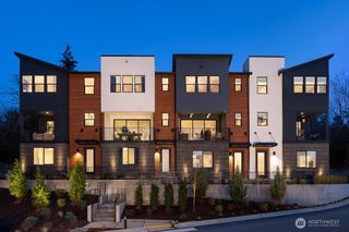 10816 (HS 66) 120TH Lane NE #E, Kirkland, WA 98033