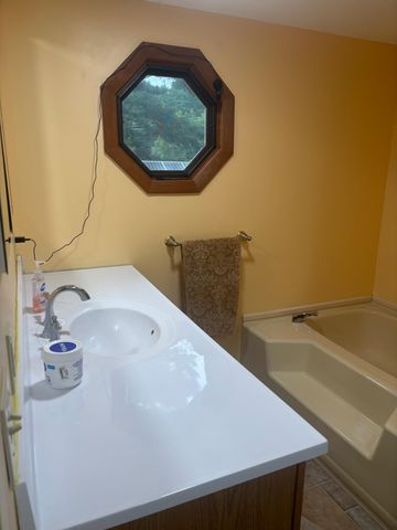 133 Otterview Drive, Clarendon, VT 05759