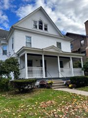 308 EDGEWOOD Street 1, Hartford, CT 06112