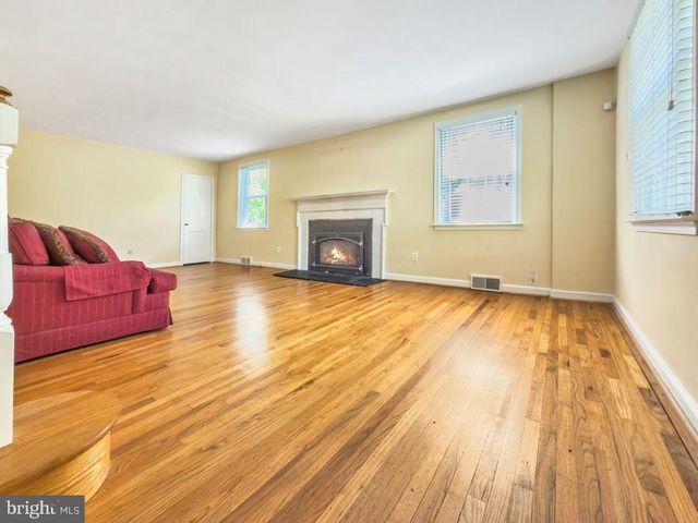 1522 JAMES RD, Wynnewood, PA 19096