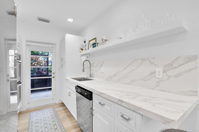 770 E Camino Real 0030, Boca Raton, FL 33432