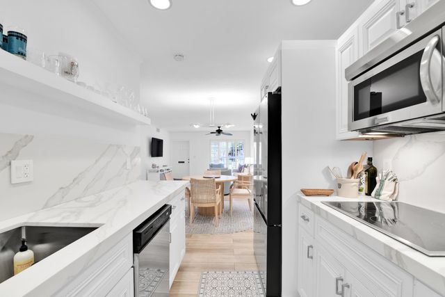 770 E Camino Real 0030, Boca Raton, FL 33432