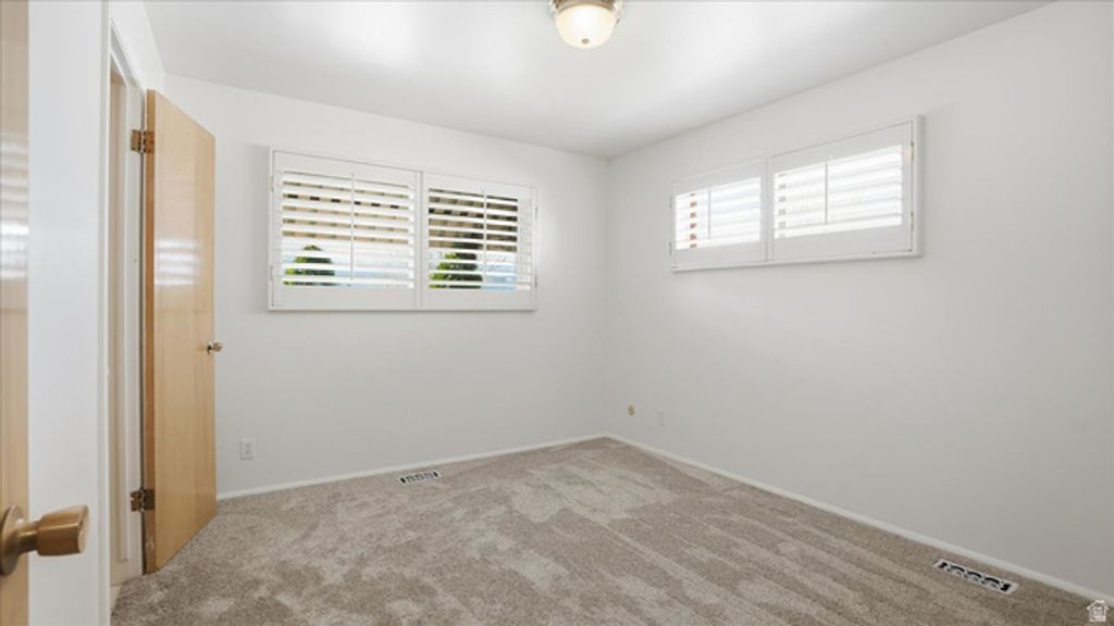 Image 14 of property listing at 275 S 100 E, Heber City, UT 84032