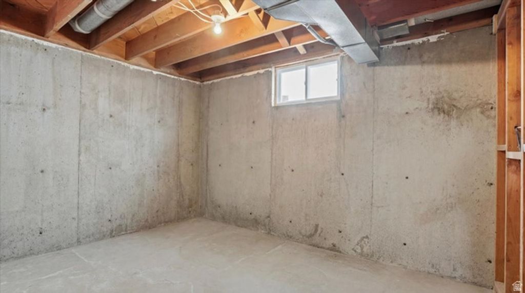 Image 23 of property listing at 275 S 100 E, Heber City, UT 84032