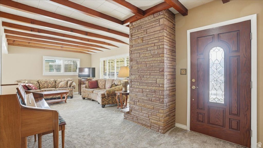 Image 6 of property listing at 275 S 100 E, Heber City, UT 84032