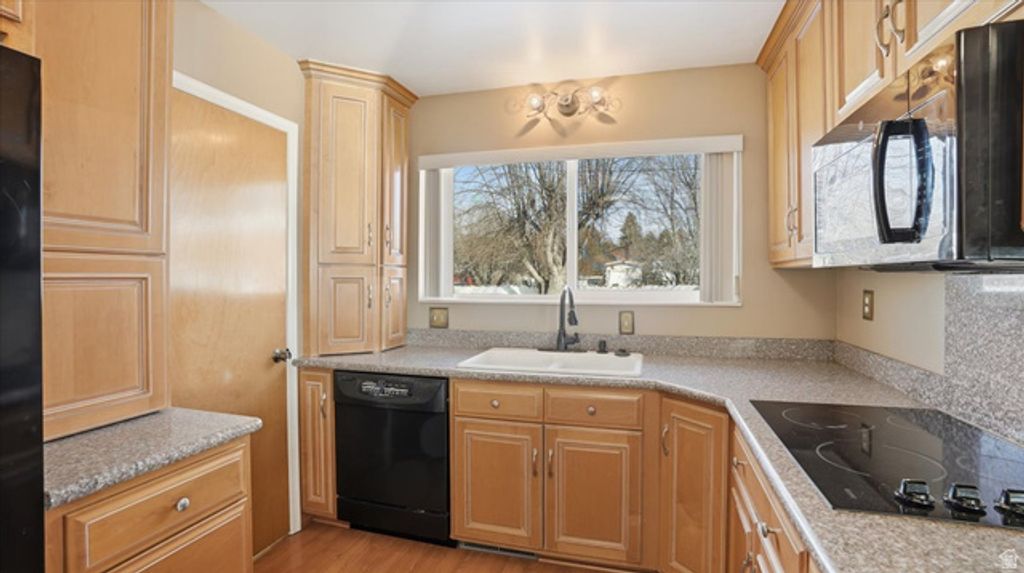 Image 10 of property listing at 275 S 100 E, Heber City, UT 84032