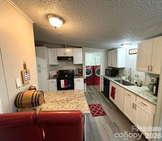 4412 Eagle Chase Drive, Charlotte, NC 28216