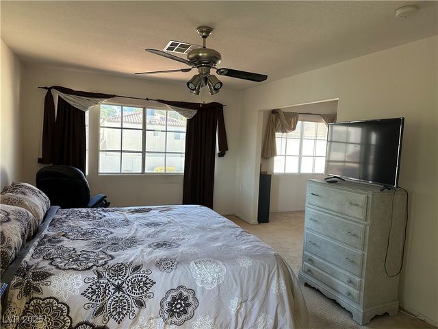 8701 Sandringham Avenue, Las Vegas, NV 89129