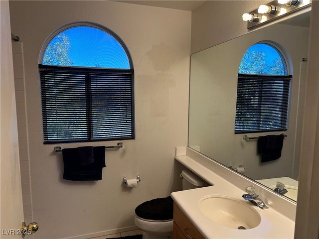 8701 Sandringham Avenue, Las Vegas, NV 89129