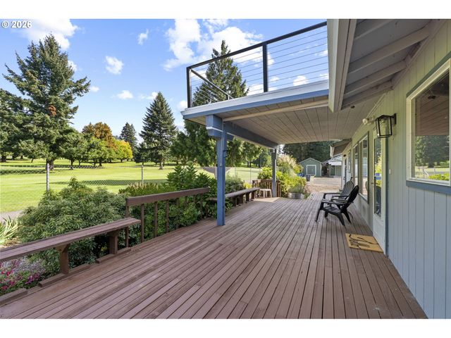 327 36TH St, Washougal, WA 98671