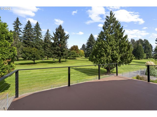 327 36TH St, Washougal, WA 98671