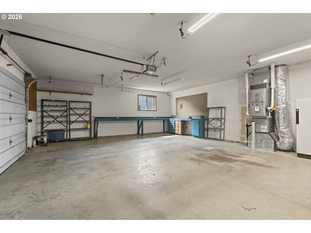 327 36TH St, Washougal, WA 98671