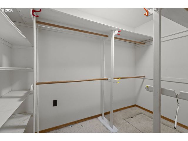 327 36TH St, Washougal, WA 98671