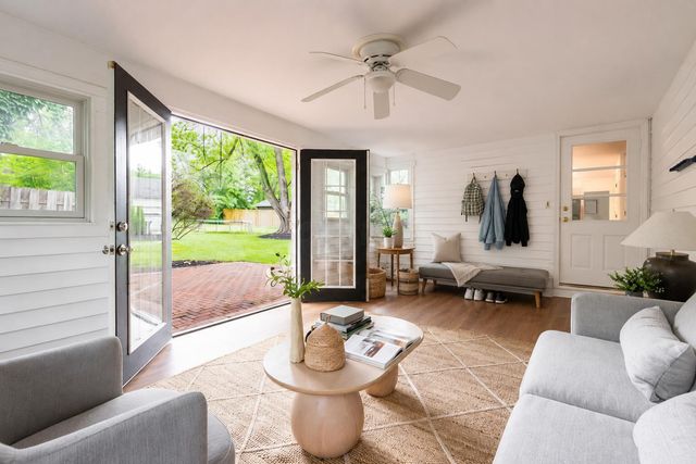 1190 Kingsdale Terrace, Columbus, OH 43220