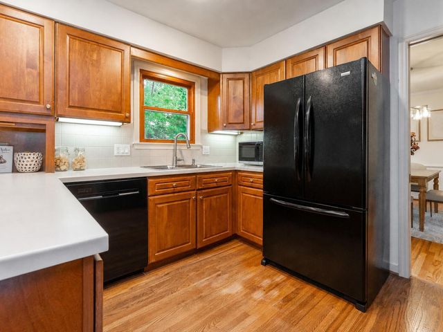 1190 Kingsdale Terrace, Columbus, OH 43220