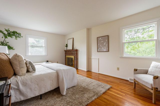 1190 Kingsdale Terrace, Columbus, OH 43220