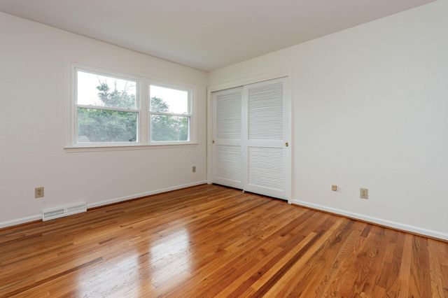 1190 Kingsdale Terrace, Columbus, OH 43220