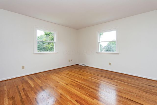 1190 Kingsdale Terrace, Columbus, OH 43220