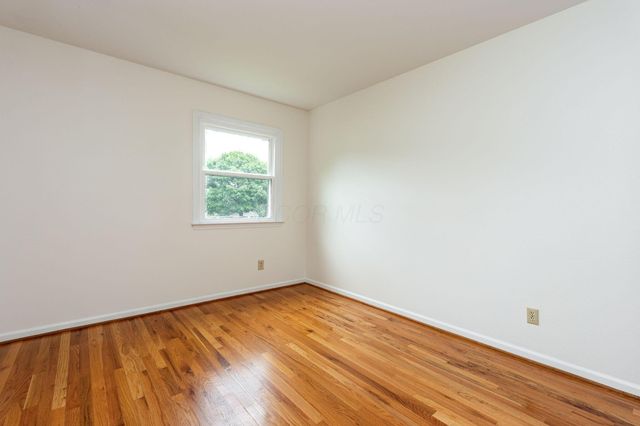 1190 Kingsdale Terrace, Columbus, OH 43220