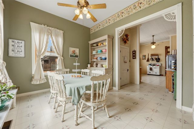 306 E Tarrant Street, Bowie, TX 76230