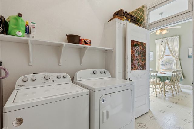 306 E Tarrant Street, Bowie, TX 76230