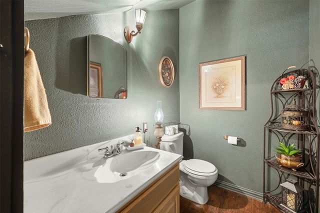 306 E Tarrant Street, Bowie, TX 76230