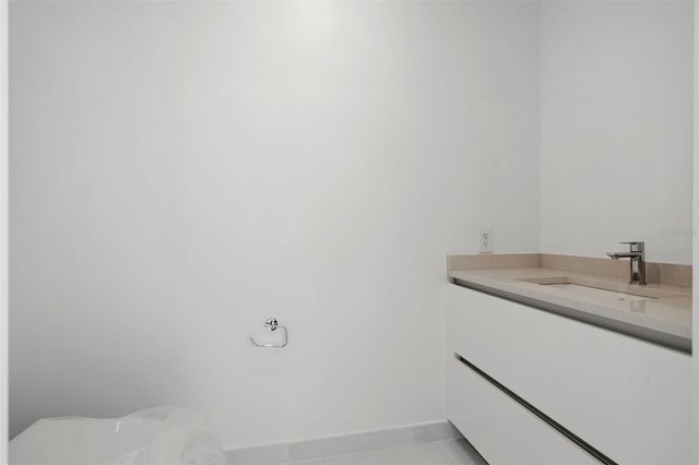 400 CENTRAL AVENUE 1903, St Petersburg, FL 33701