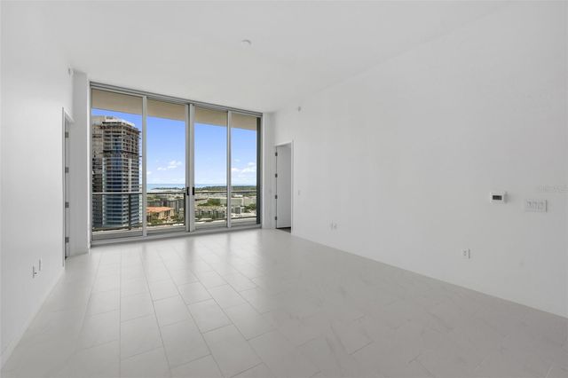 400 CENTRAL AVENUE 1903, St Petersburg, FL 33701