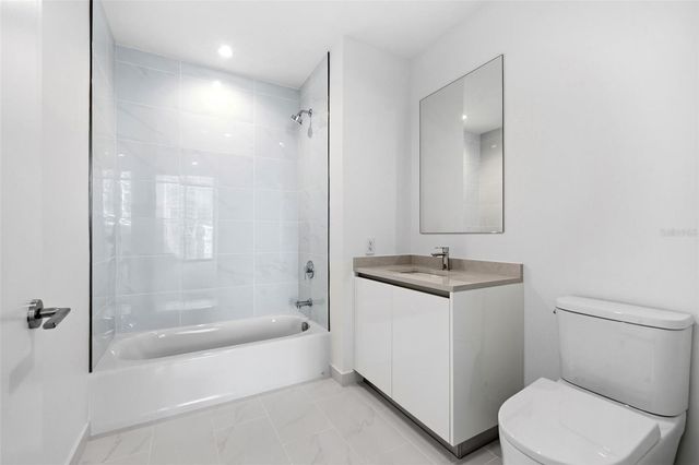 400 CENTRAL AVENUE 1903, St Petersburg, FL 33701