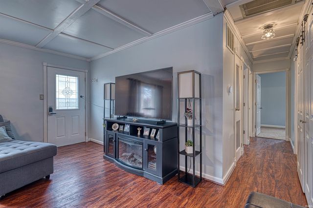 213 W Berkeley Avenue, Evansville, IN 47710