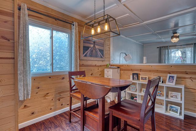 213 W Berkeley Avenue, Evansville, IN 47710