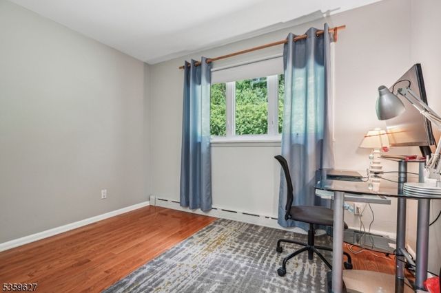 196 Gates Ave, Long Hill Twp., NJ 07933