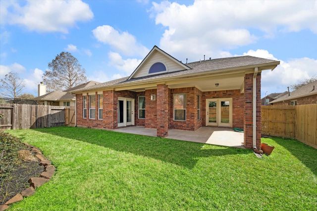 2088 Silverthorn Lane, Kemah, TX 77565